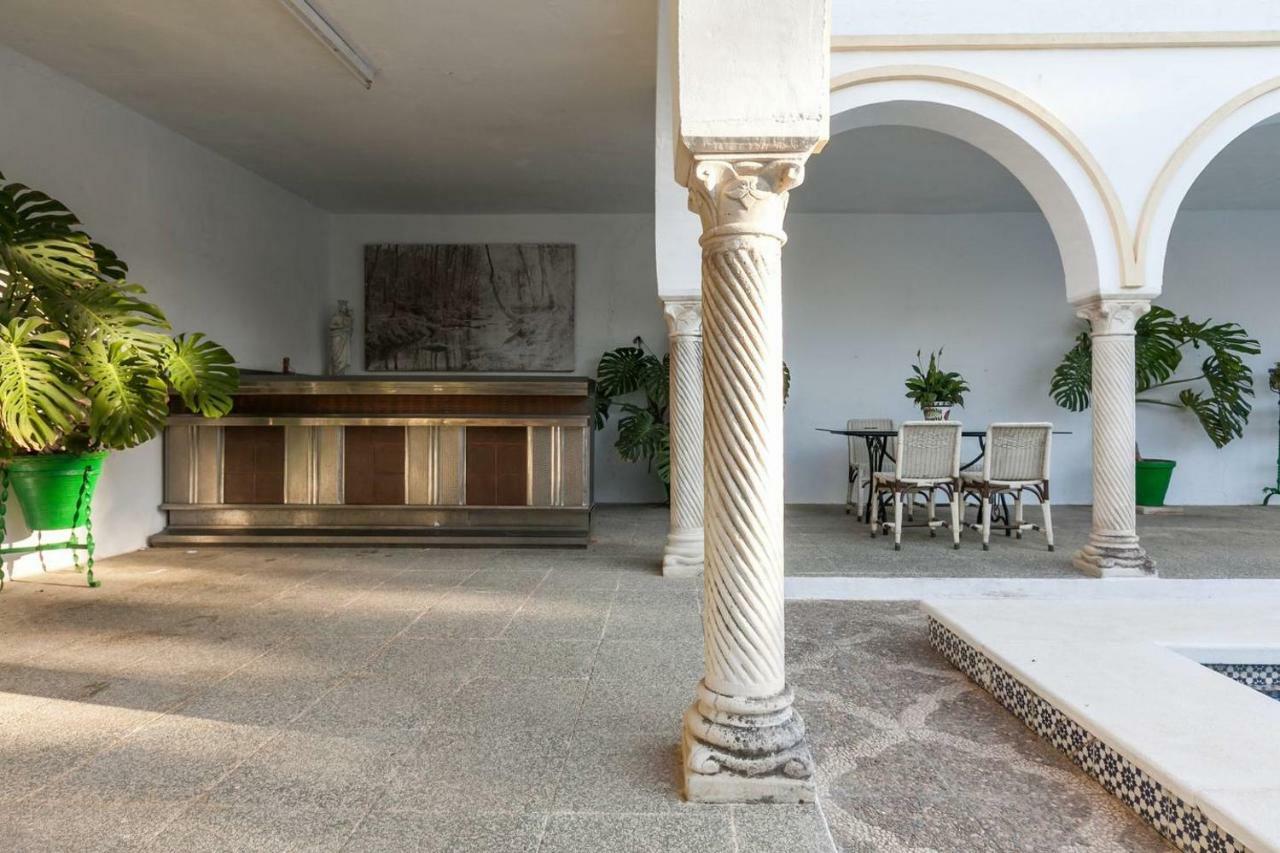 Del Manzano Villa *